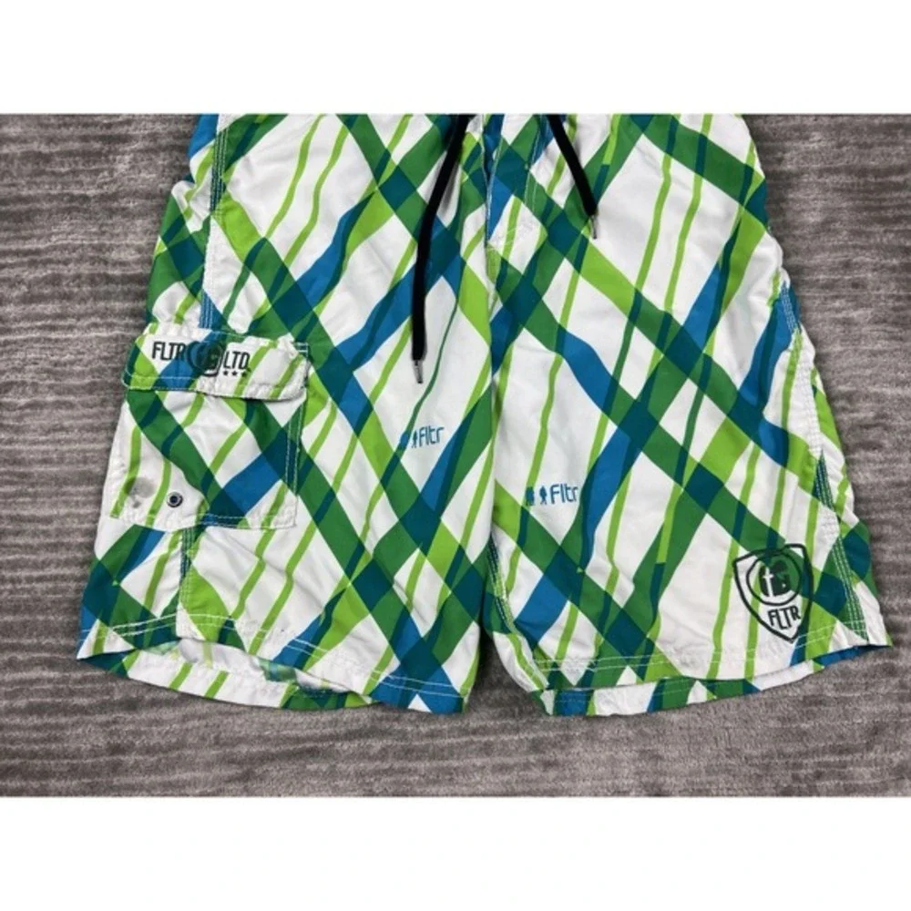 FLTR Shorts Mens 33 Multicolor Board Swim Trunks‎ Pockets Drawstring Outdoors